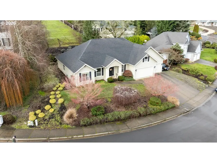 1700 NW Avery St, Roseburg, OR 97471 - Image #2