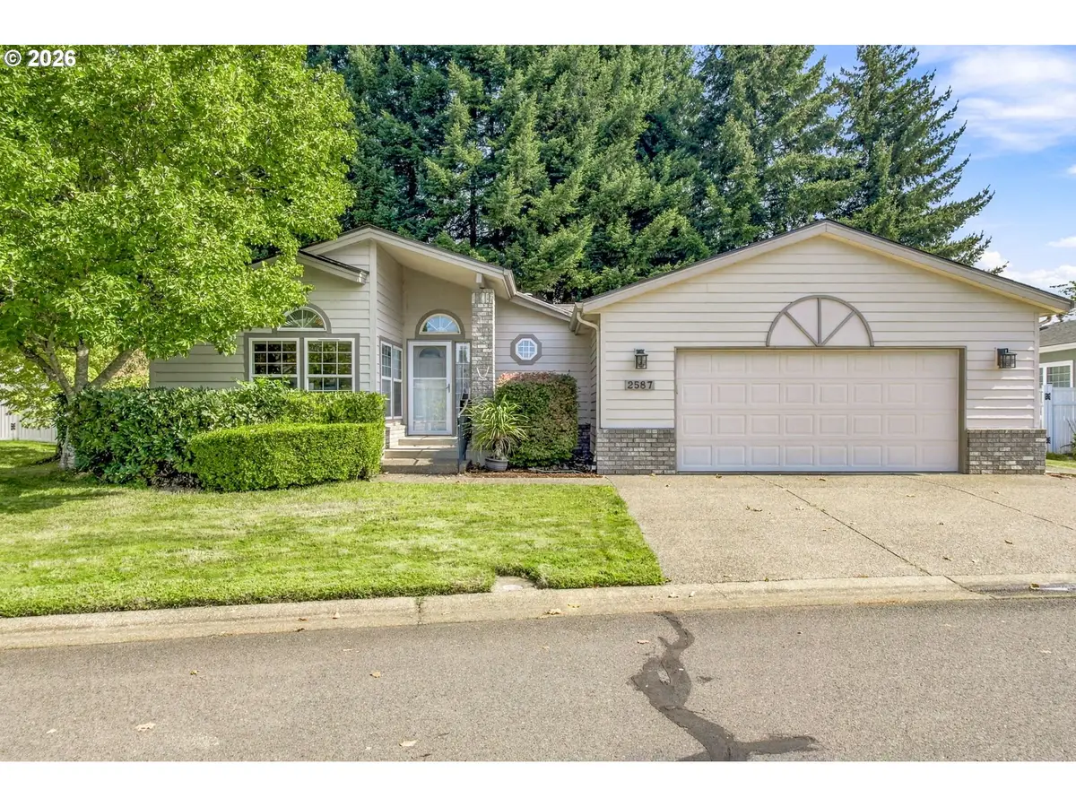 2587 Northampton, Eugene, OR 97404 - #1