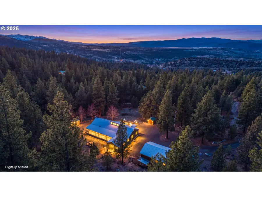 26508 Rainbow Rd, Canyon City, OR 97820 - Image #2