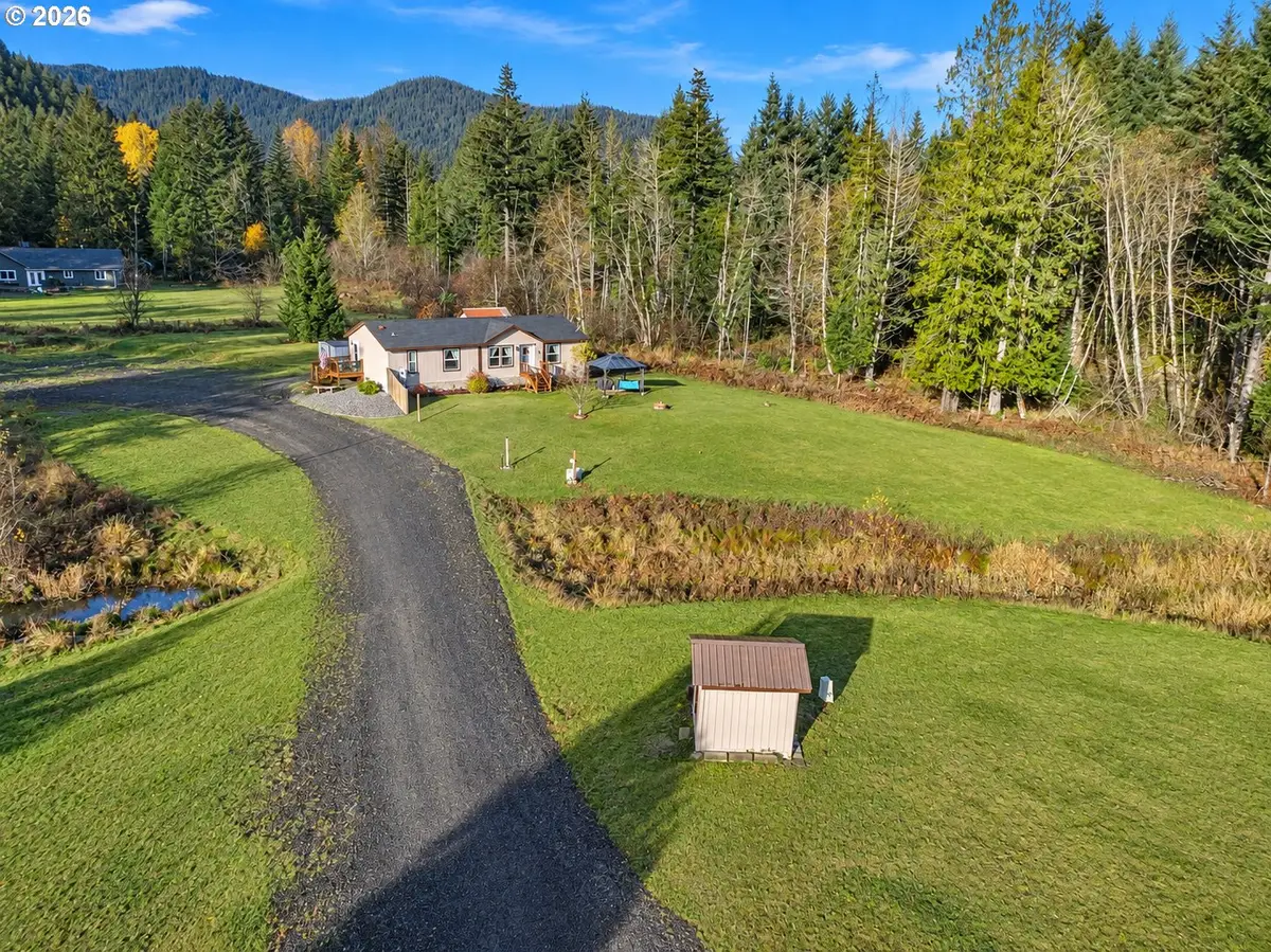 252 Blackledge Rd, Carson, WA 98610 - #1