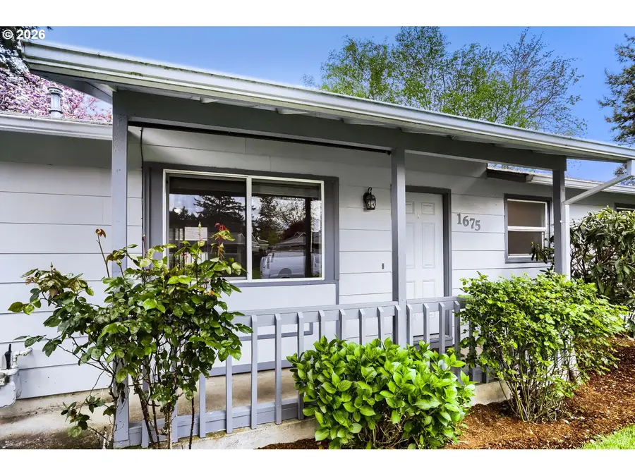 1675 NE Juniper Ave, Gresham, OR 97030 - #2