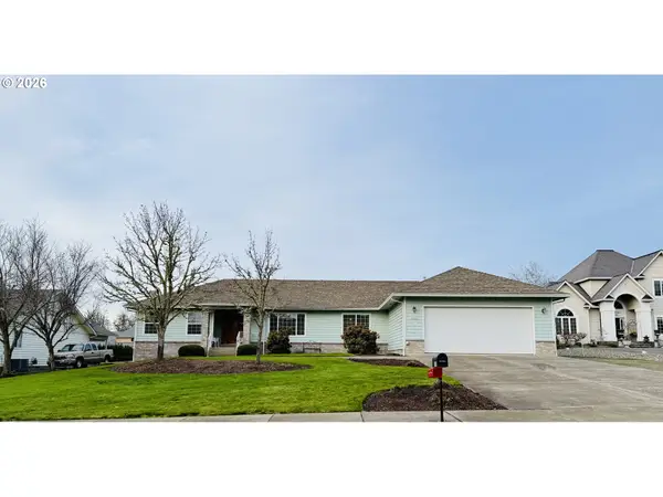 210 Palomino Ave, Roseburg, OR 97471