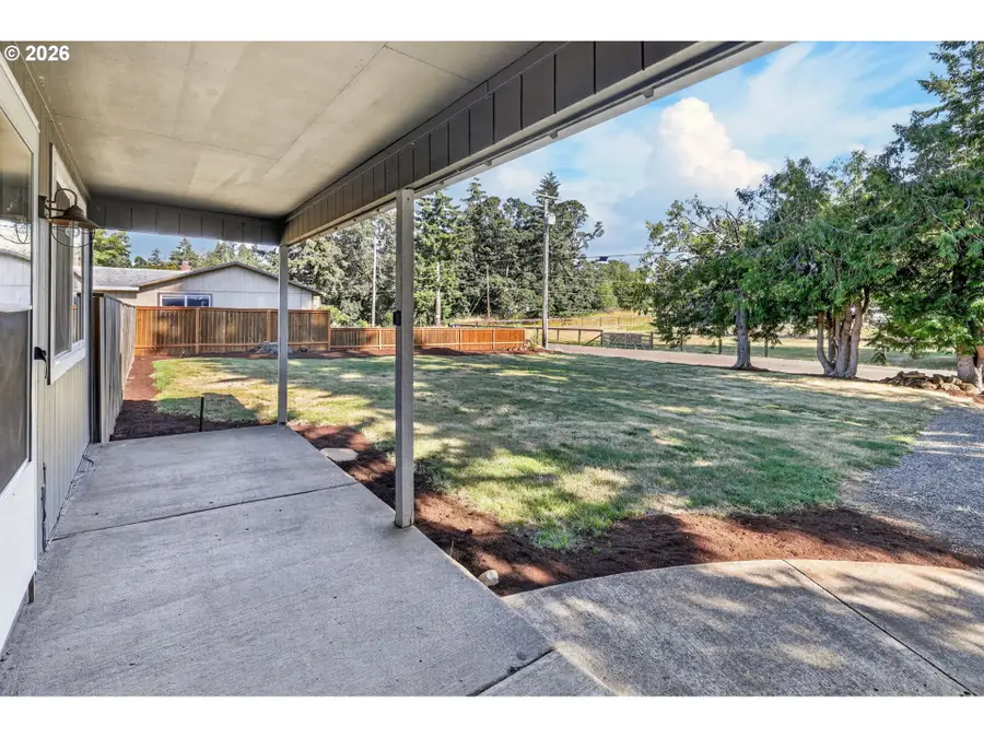 11240 Beutel Rd, Northwest Clackamas, OR 97045 - #3