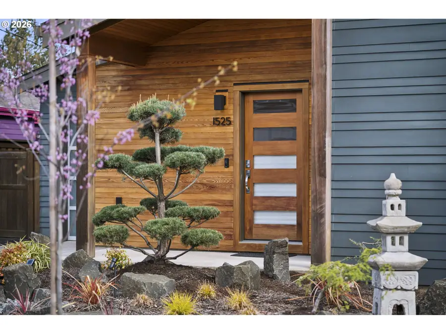 1525 NE Rosa Parks Way, Portland, OR 97221 - #2