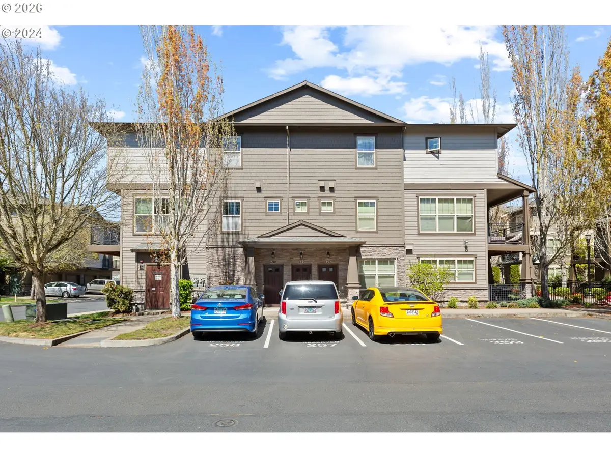 600 NE Newstead Ln, Hillsboro, OR 97006 - #1