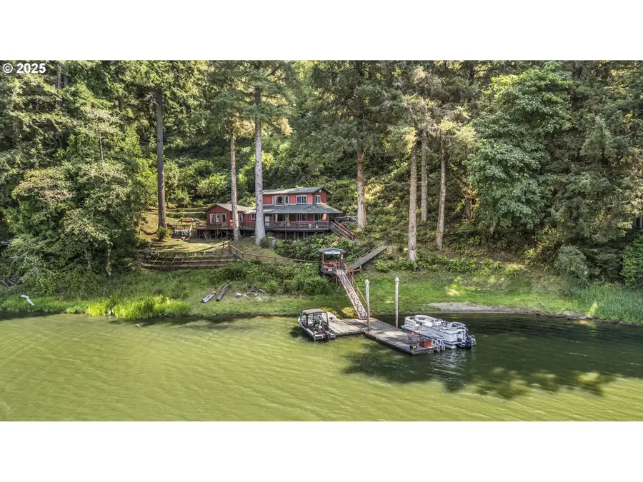 1547 N Tenmile Lake, Lakeside, OR 97449 - Image #2