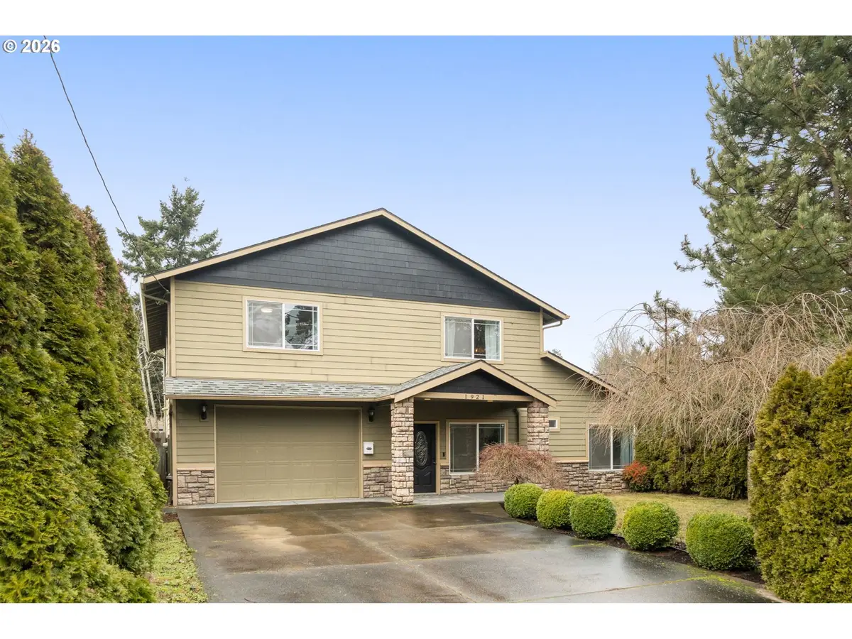 1921 NE 114th Ave, Portland, OR 97220 - Image #1