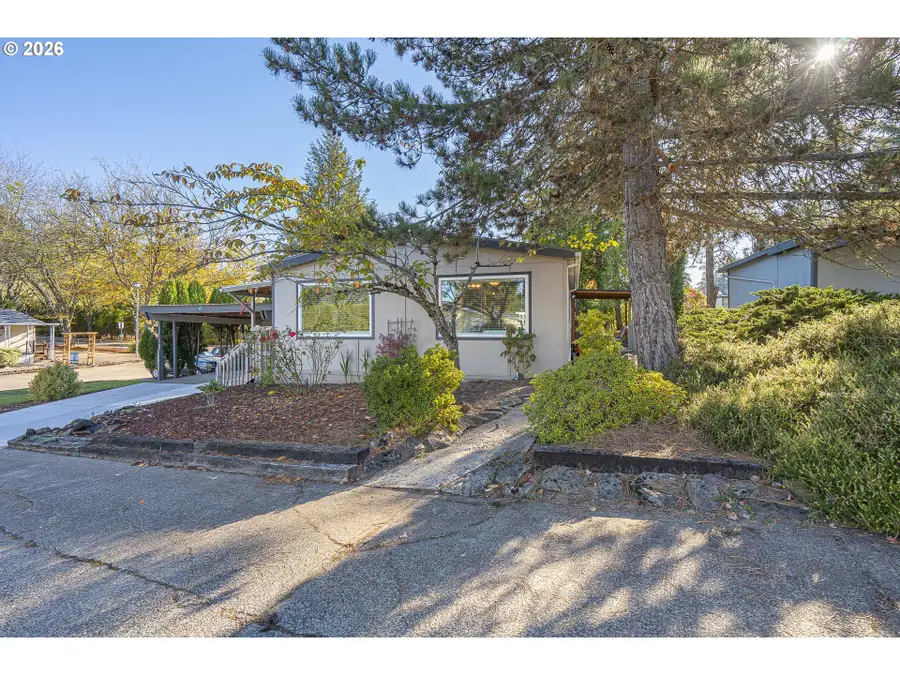 1602 NE Riverside Dr #67, McMinnville, OR 97128 - #2