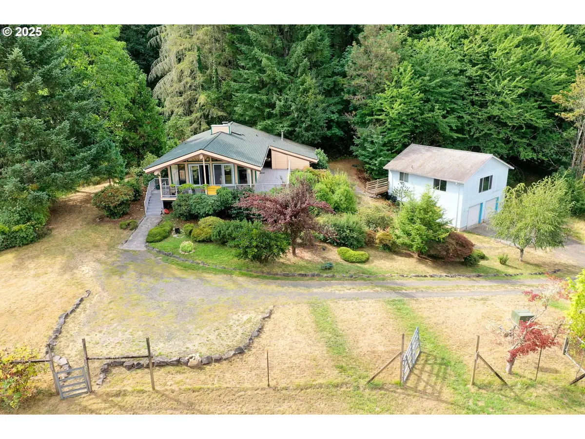 21400 NW Watson Rd, Scappoose, OR 97056 - Image #1