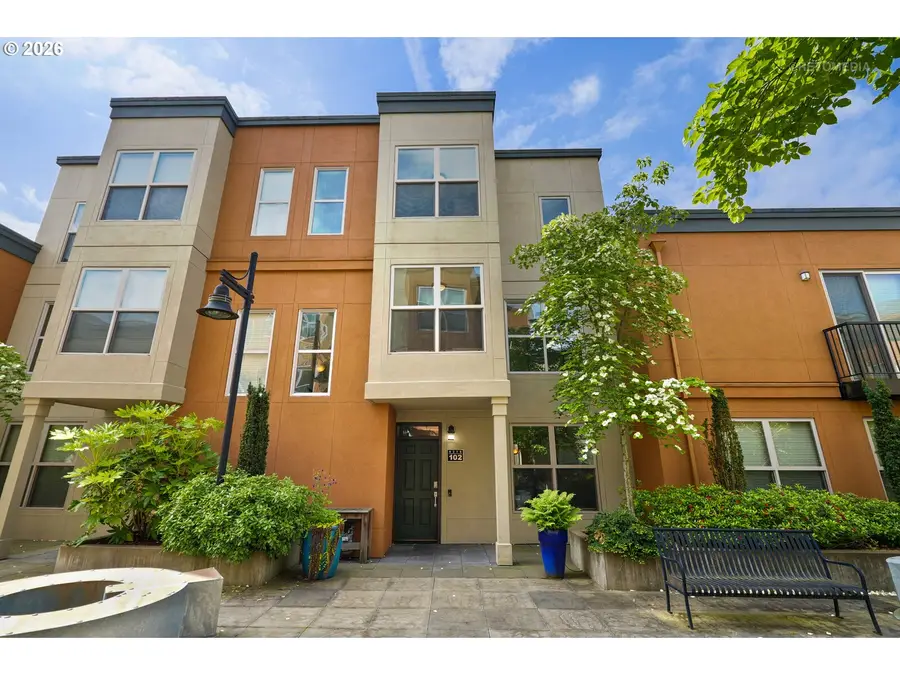 6279 NE Carillion Dr #102, Hillsboro, OR 97124 - #3