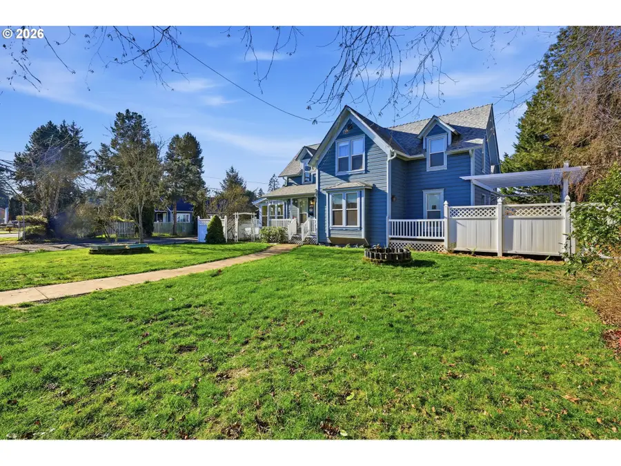 429 S Main St, Newberg, OR 97132 - Image #2