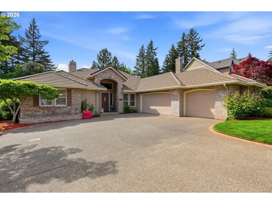 22595 SW Miami Dr, Tualatin, OR 97062 - #2