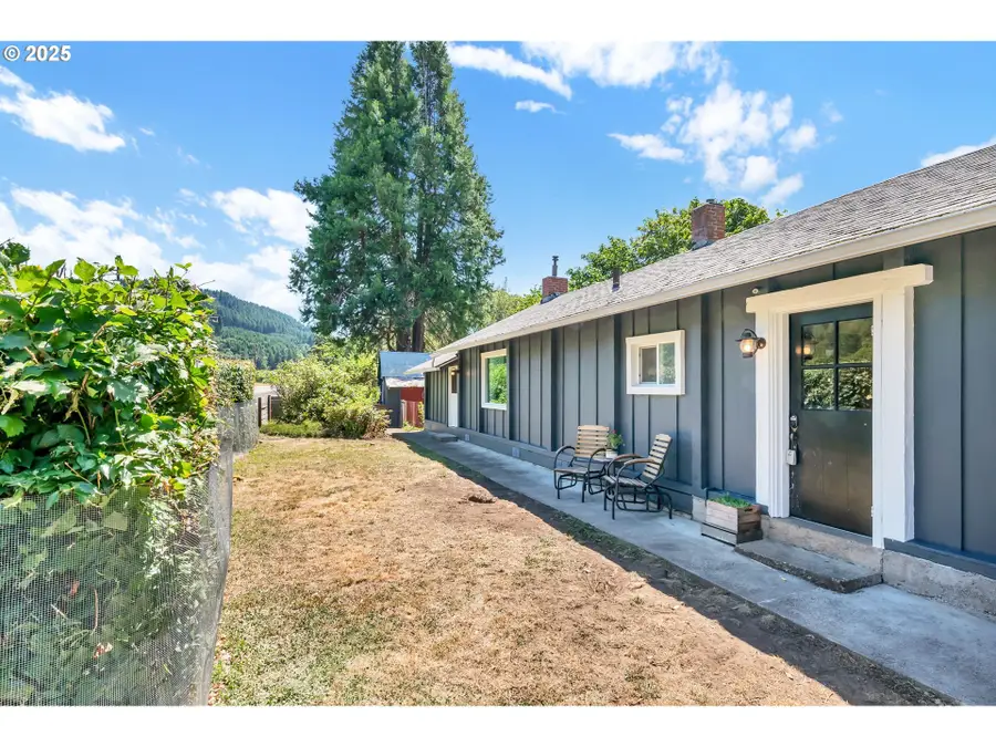 23620 State Highway 38, Elkton, OR 97436 - Image #2