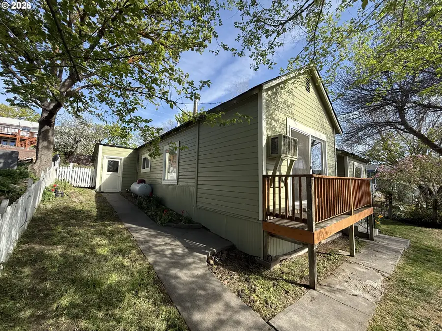 510 Grant Ave, Maupin, OR 97037 - #3