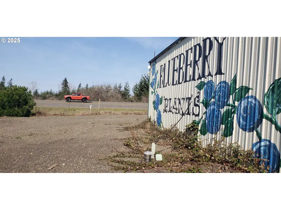 24450 S Highway 213, Mulino, OR 97042 - Image #2