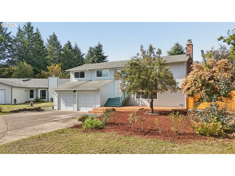 1453 SE 29th Ct, Troutdale, OR 97060 - #3