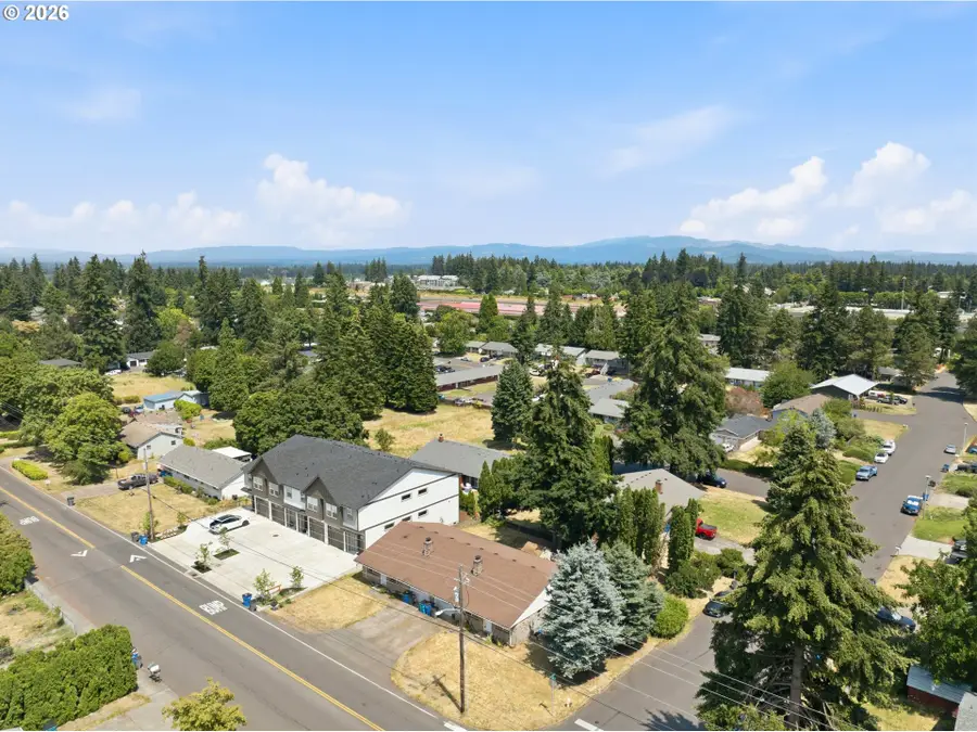 801 NE 104th Ave, Vancouver, WA 98664 - #2