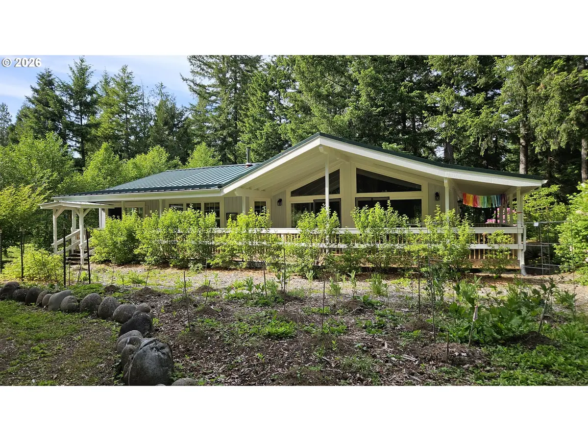 54841 Mckenzie River Dr, McKenzie River, OR 97413 - #1