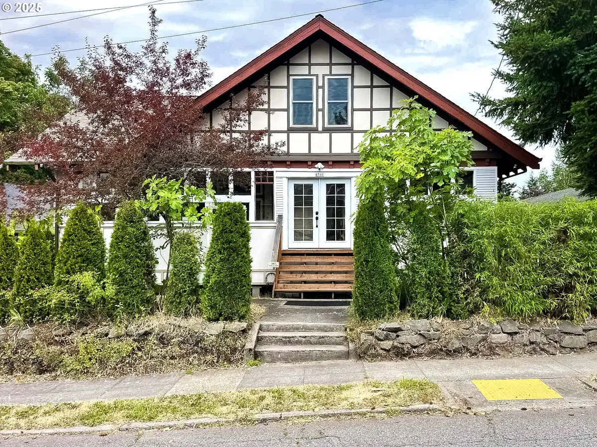 6541 E Burnside St, Portland, OR 97215 - Image #1