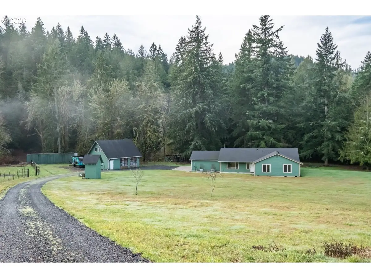 37905 S Wilhoit Rd, Molalla, OR 97038 - Image #1