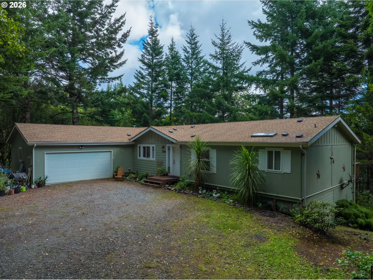95143 Marchmont Rd, Gold Beach, OR 97444 - #1