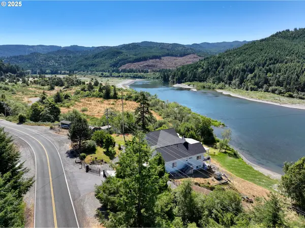 95950 N Bank Rogue River Rd, GoldBeach, OR 97444