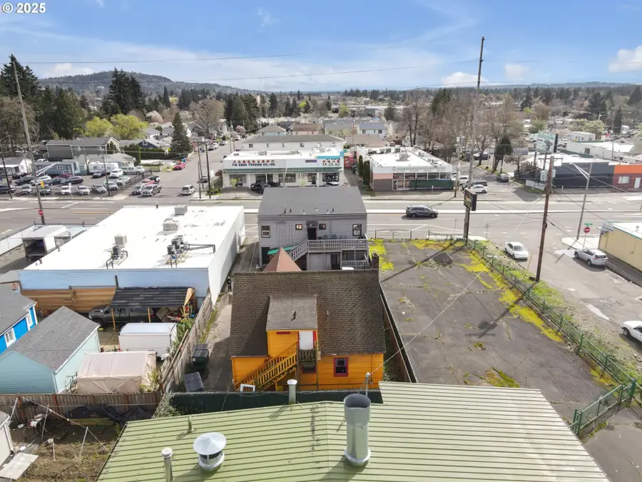 8325 8329 SE Division St, Portland, OR 97266 - Image #2