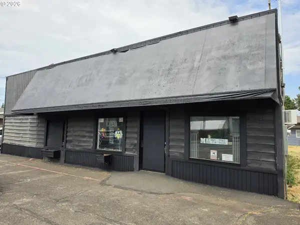 1666 Main St, Springfield, OR 97477