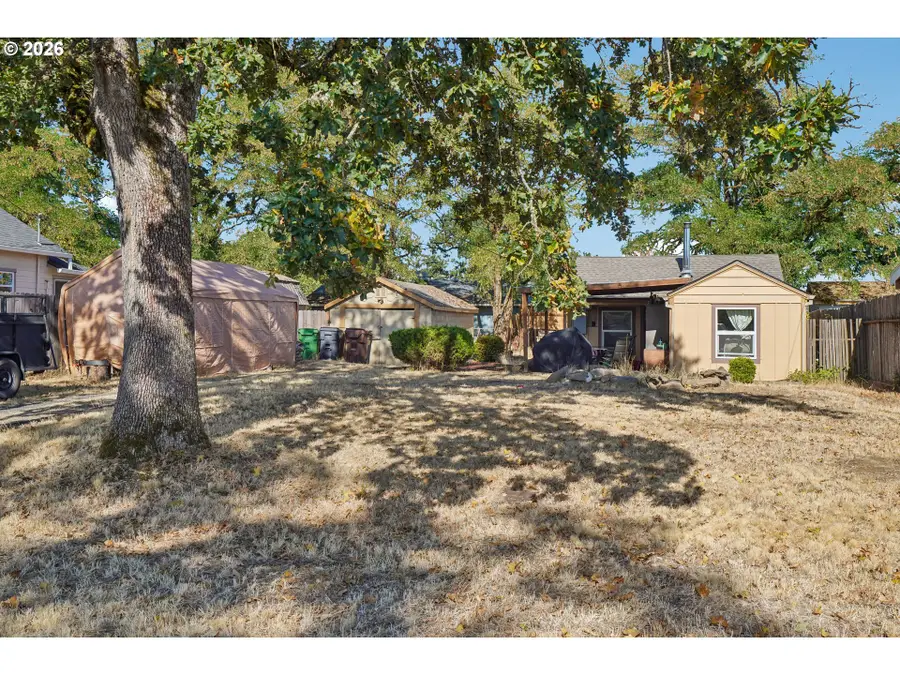 464 S 12th St, Saint Helens, OR 97051 - #3