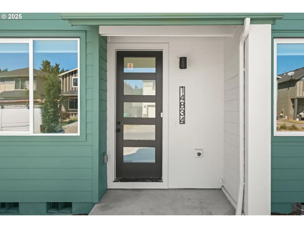 14834 NE Couch St #6, Portland, OR 97230 - Image #1