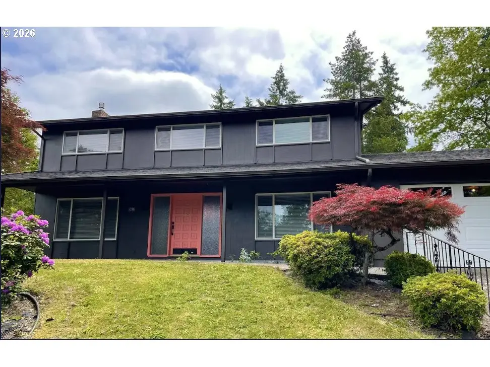 1520 W 28th Pl, Eugene, OR 97405 - #1