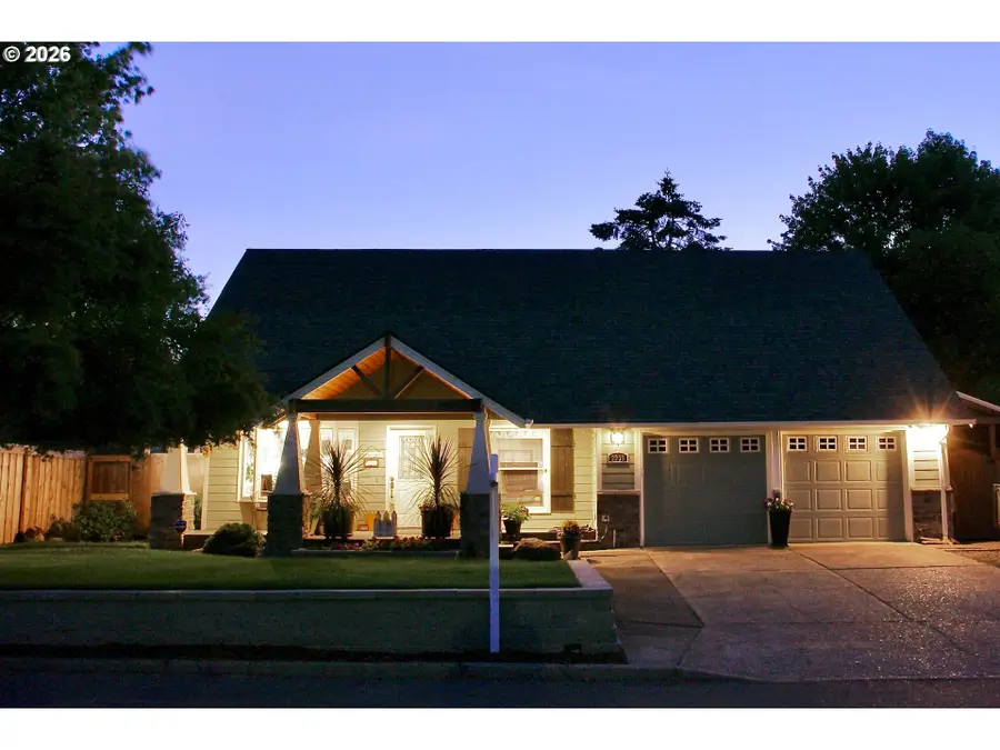 2235 SW 194th Ave, Beaverton, OR 97003 - #2