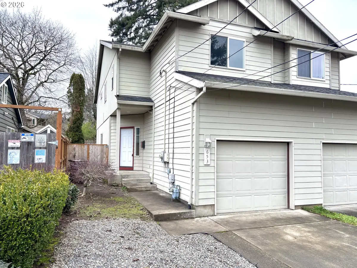 653 NW 1st St, Gresham, OR 97030 - #1