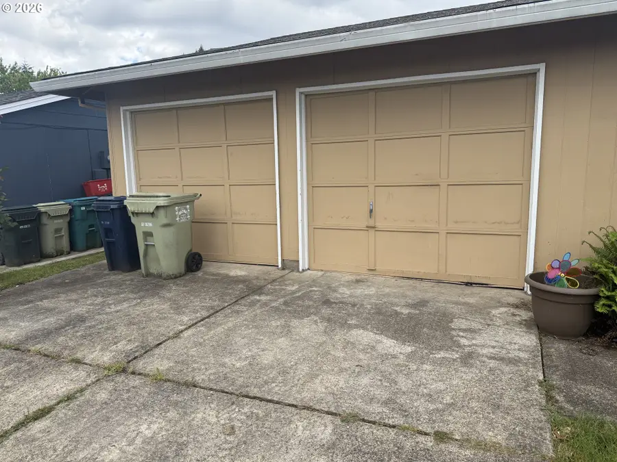 20390 SW Pike St, Beaverton, OR 97078 - #2