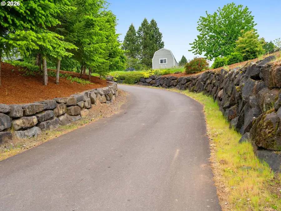 3945 Parker Rd, Northwest Clackamas, OR 97068 - #3
