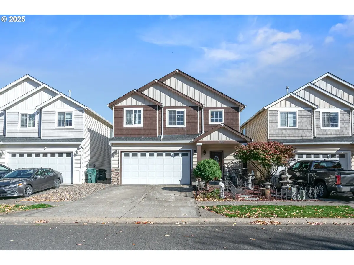 613 Jasmine Cir, Independence, OR 97351 - Image #1