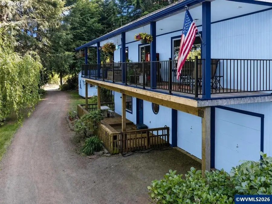 6100 Teal Creek Rd, Dallas, OR 97338 - #2