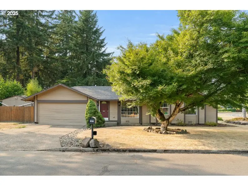 1875 SE River Glen Ct, Milwaukie, OR 97267 - Image #1