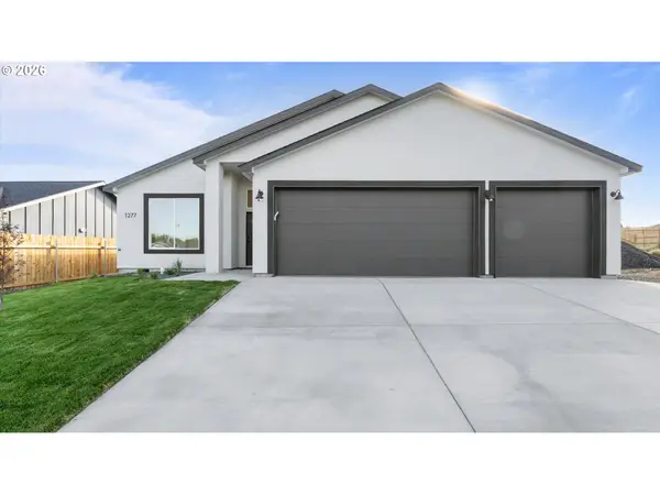 1277 SE 9th St, Hermiston, OR 97838