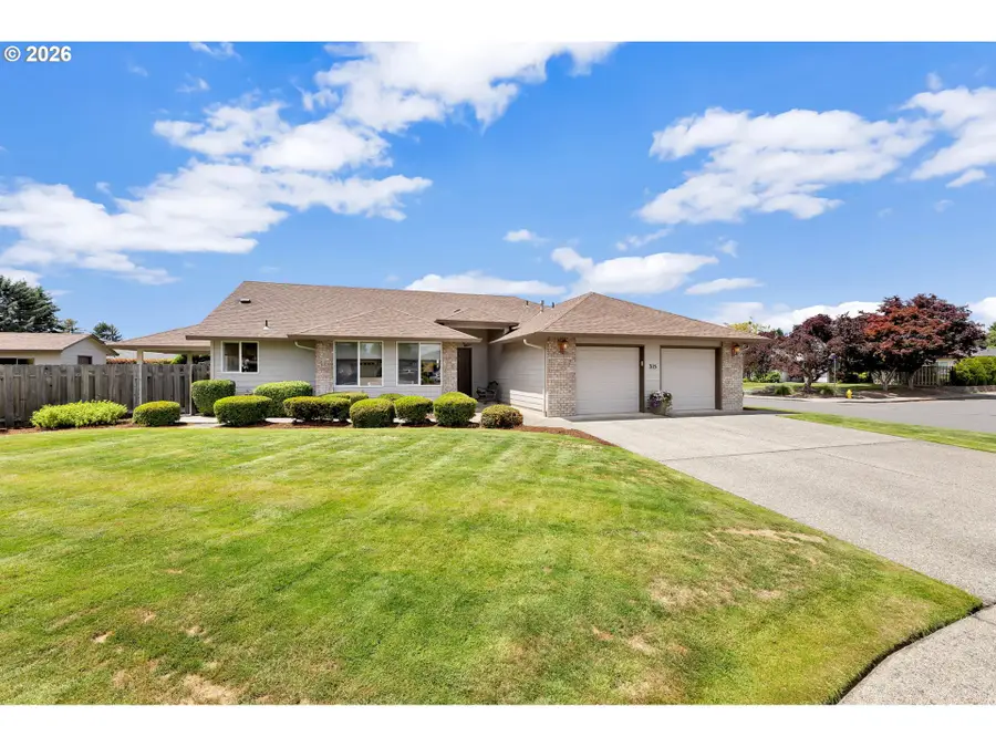 315 NW 10th St, Battle Ground, WA 98604 - #2