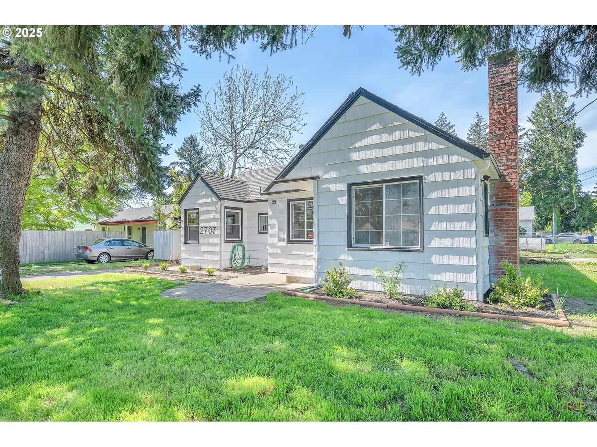 2707 SE 115th Ave, Portland, OR 97266 - Image #1