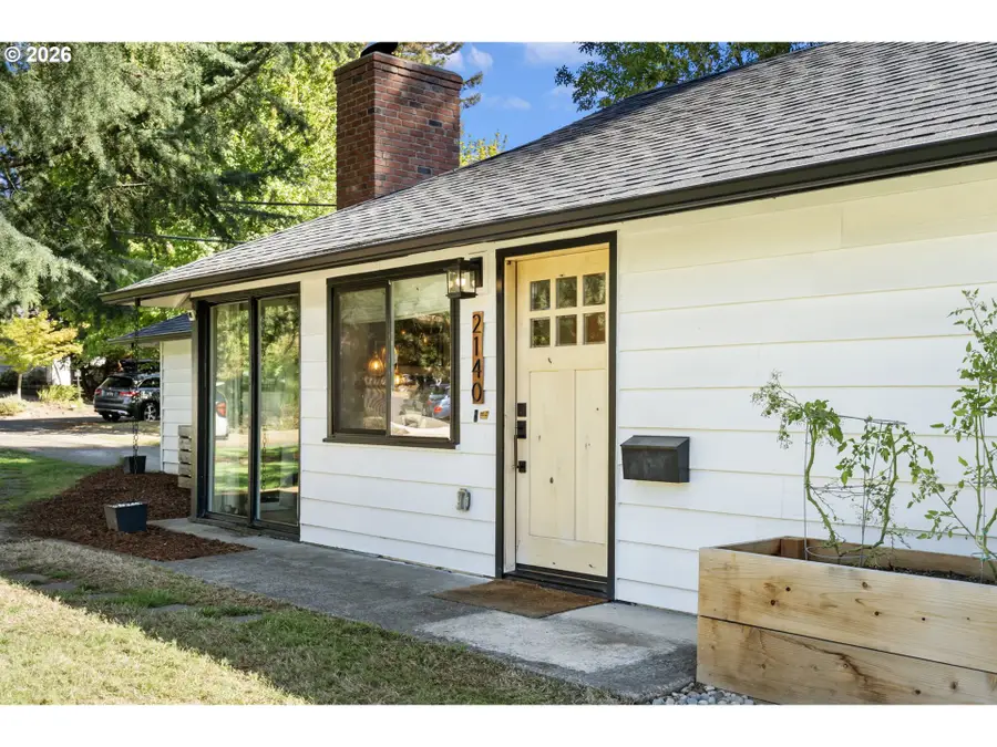 2140 SW Huntington Ave, Portland, OR 97225 - #3