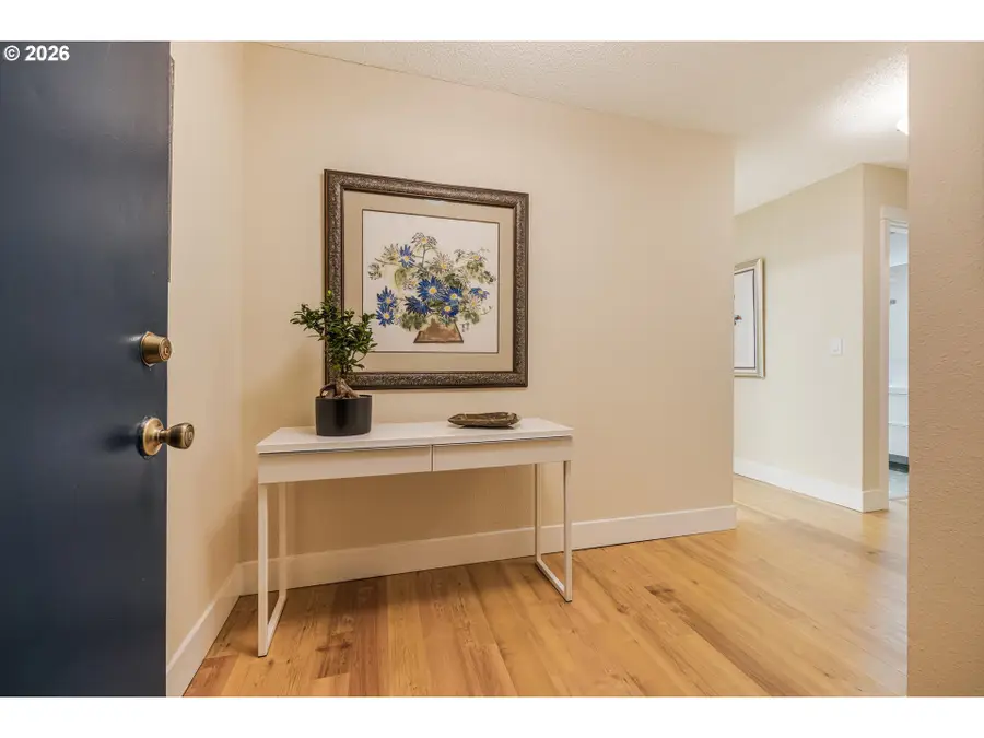 200 Oswego Summit, Lake Oswego, OR 97035 - Image #3