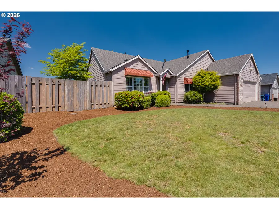 15059 Pebble Beach Dr, Oregon City, OR 97045 - #3