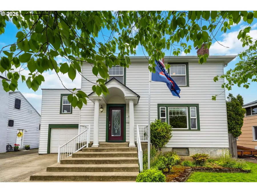 2818 Florida St, Longview, WA 98632 - #3