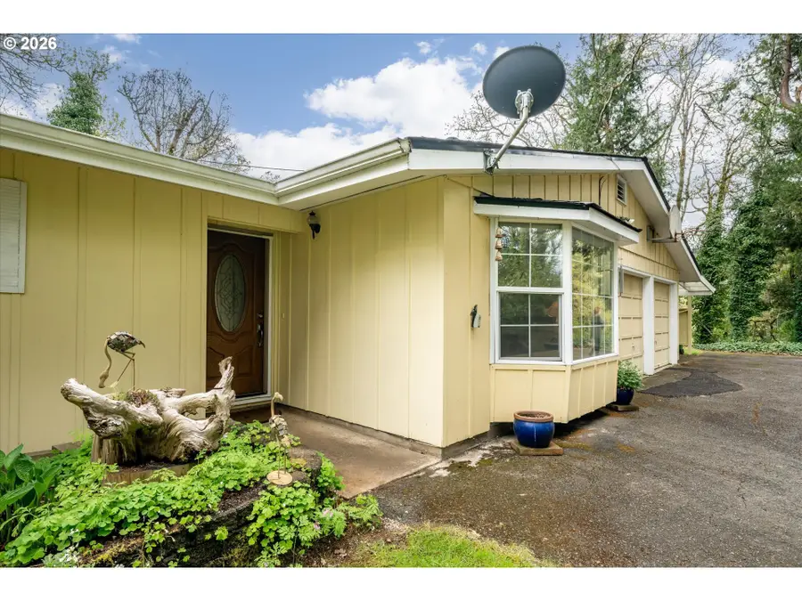 78492 Currin Blvd, Cottage Grove, OR 97424 - #3