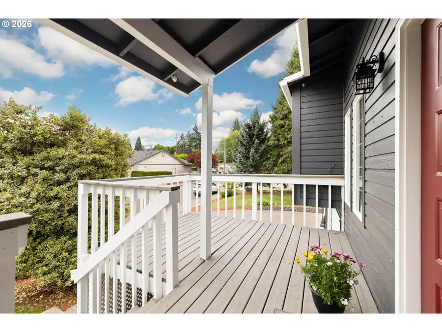 129 NE 39th Ave, Hillsboro, OR 97124 - #3