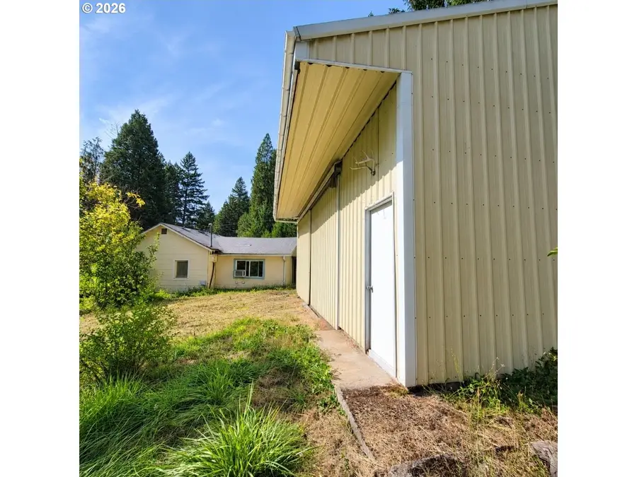 47501 Westoak Rd, Westfir, OR 97492 - #2