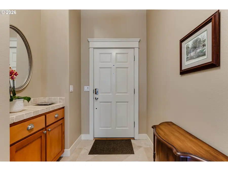 90 Daniel Dr, Eugene, OR 97404 - Image #3