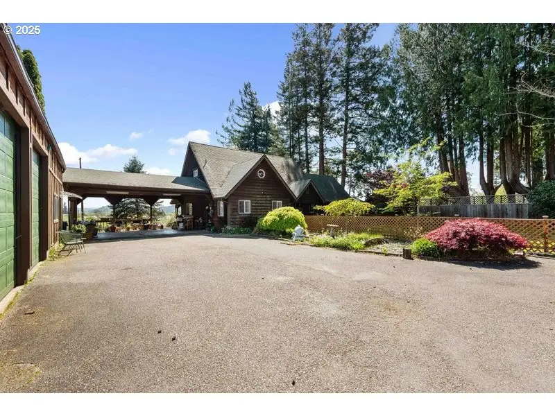 527 W 4th St, Coquille, OR 97423 - Image #3